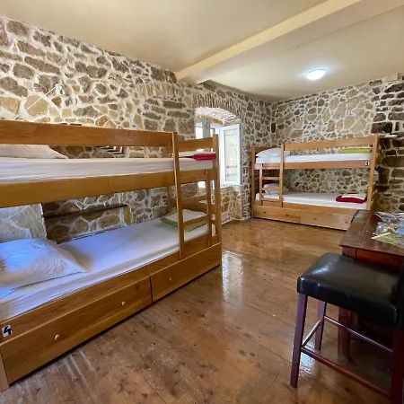 Tequila Bar (adults Only) אכסניה *