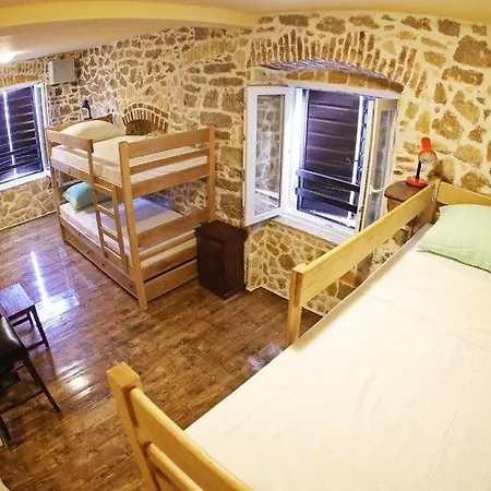 Tequila Bar (adults Only) * זאדאר