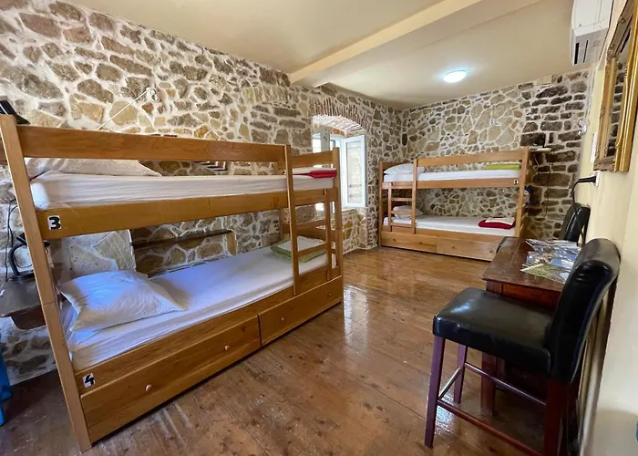 Tequila Bar (adults Only) Hostel *