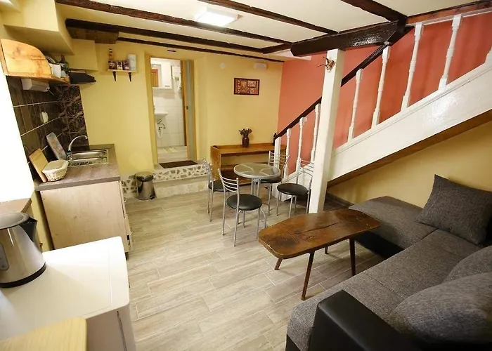 Tequila Bar (adults Only) 호스텔 *