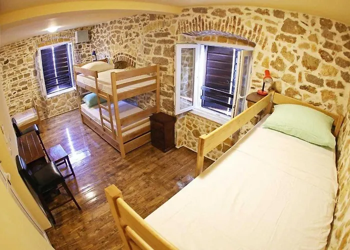 Tequila Bar (adults Only) * 자다르