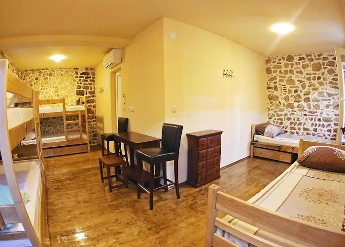 Hostel Tequila Bar (adults Only) Zadar