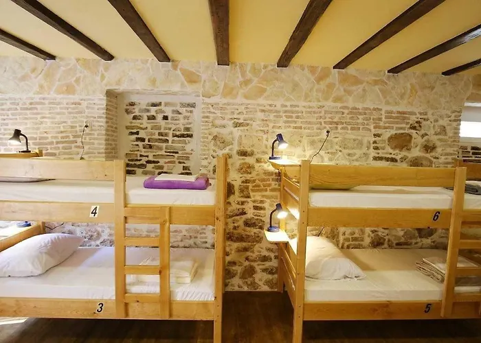 Tequila Bar (adults Only) 호스텔 자다르